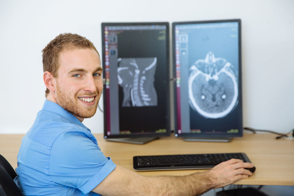 From Military to Medical—Former Intelligence Experts Develop Al-Based Tool for Radiologists